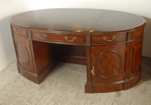OVAL viktoriansk mahogny PARTNERE DESK