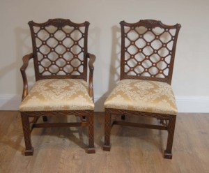 Set 10 Gothic Chippendale Stoelen
