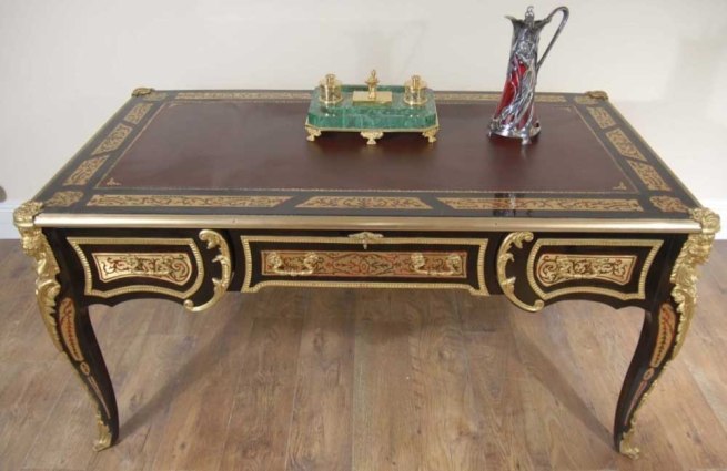 https://www.canonburyantiques.com/p/french-boulle-writing-desk-bureau-plat-table-desks-1240608602/