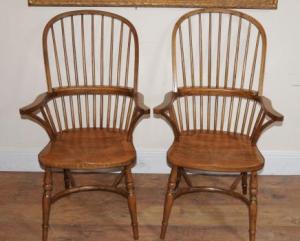 Pair Winsdor Dining Arm Chairs Windsors Armchairs Pair Winsdor Dining Arm Chairs Windsors Armchairs