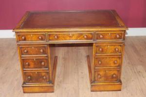 Antique Knee Hole George II Writing Desk Table