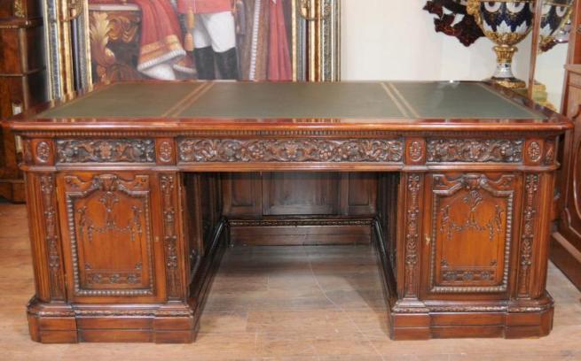 Mahogany Presidents Desk Resolute Partners Desks
