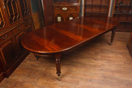 Large Extending Mahogany Victorian Dining Table Large Extending Mahogany Victorian Dining Table