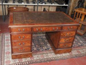 Walnut Knee Hole Pedestal Desk George II