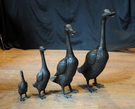 Bronze Goose Family Geese Bird Fowl Garden Statue Casting