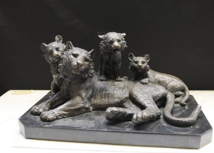 Bronze Statue Tiger & Cubs Lions Animals Casting Bronze Statue Tiger & Cubs Lions Animals Casting
