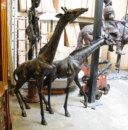 Pair Large Bronze Giraffes Giraffe Animal Casting Sculpture Pair Large Bronze Giraffes Giraffe Animal Casting Sculpture