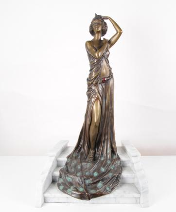 Art Deco Bronze Figurine Grand Entrance by Riviere