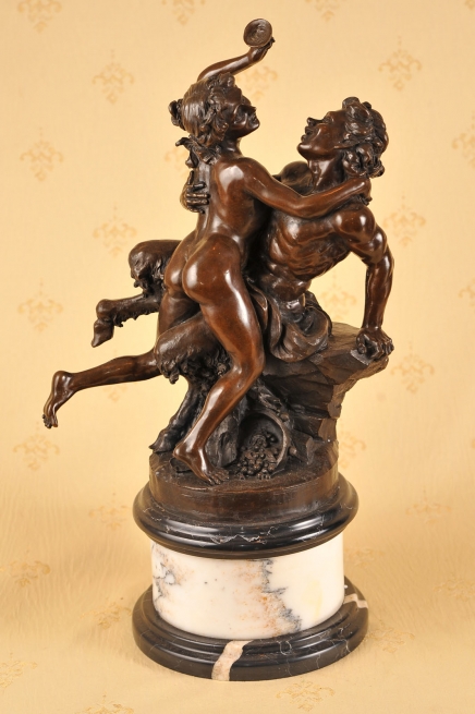 Classic French Bronze Bacchus Satyre Sabine Statue Classic French Bronze Bacchus Satyre Sabine Statue