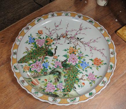 Large Chinese Wucai Kangxi Porcelain Painted Bird Plate Pottery Dish Pheasants Large Chinese Wucai Kangxi Porcelain Painted Bird Plate Pottery Dish Pheasants