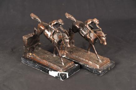 PAIR ENGLISH BRONZE STEEPLECHASE HORSE JOCKEY BRONZE BOOKENDS