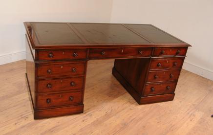 Mahogany Antique Victorian Pedestal Desk Writing Table