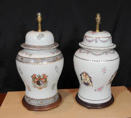 Paar Französisch Porzellan Tischleuchten Leuchten Handgemalte Paar Französisch Porzellan Tischleuchten Leuchten Handgemalte