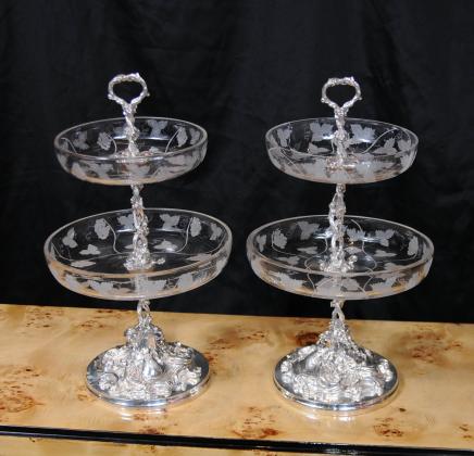 Paar Sheffield Silver Plate Cut Glass Cake Stands Plates Server