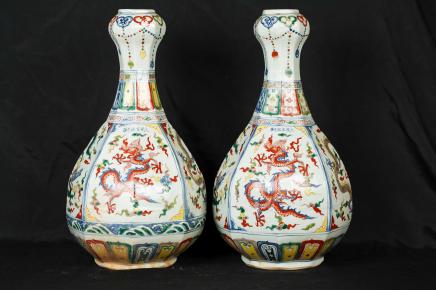 Pair Chinese Kangxi Porcelain Vases Urns Pottery Ceramic Dragon Pair Chinese Kangxi Porcelain Vases Urns Pottery Ceramic Dragon