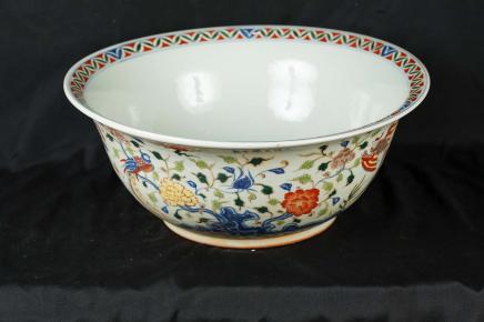 Porcelana china Doucai Conical Bowl, Dish Plato de cerámica Cerámica Yongzheng Porcelana china Doucai Conical Bowl, Dish Plato de cerámica Cerámica Yongzheng