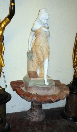 Italian Marble Garden Fountain Female Figurine Font Wasser-Funktion