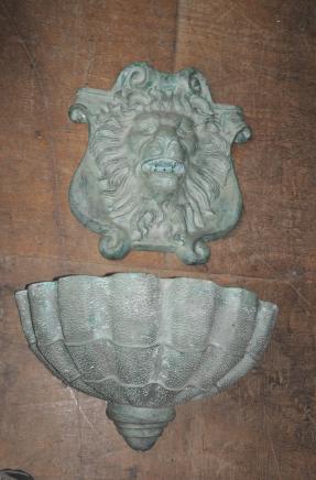 Italian Bronze Lion Fountain Water Feature Plaque Font 