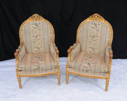 对路易十五(Louis XV)镀金扶手椅扶手椅浴缸手工雕刻