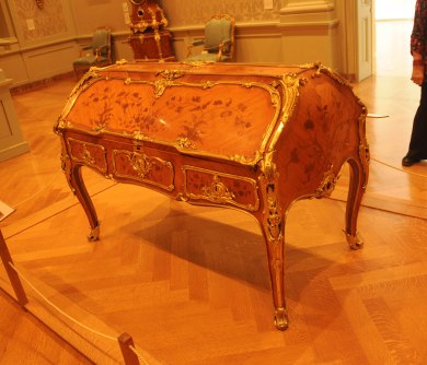 Antique Double Desk Bernard Van Risenburgh at The Getty Antique Double Desk Bernard Van Risenburgh at The Getty