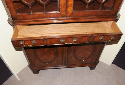 Victorian Flame Mahogany Corner Cabinet Display Bookcase 
