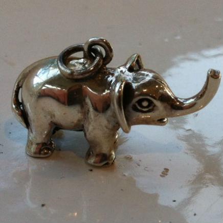 Fine Silver Indian Elephant Pendant Hallmarked 