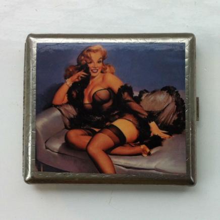 Pictorial Cigarette Holder Displaying Sexy Lady