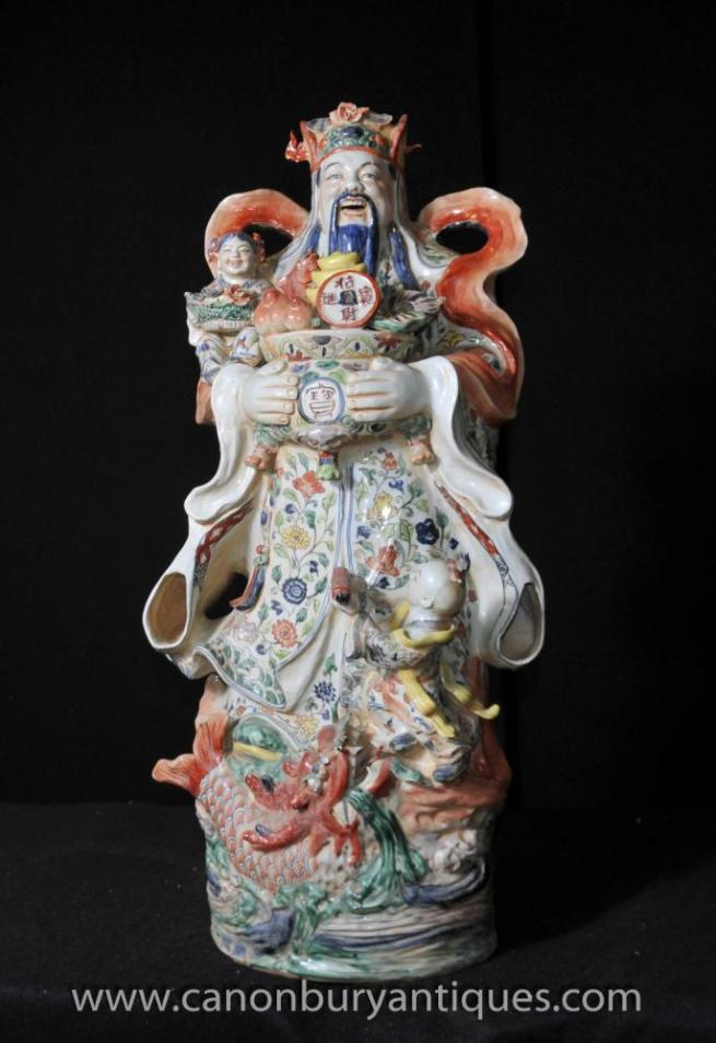 Chinese Wucai Porcelain Buddhist Figurine Male Statue Buddhism Buddhist
