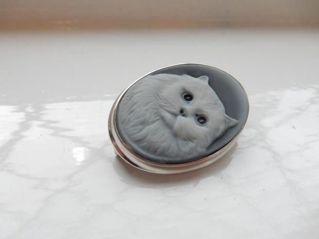 Silver Cat Cameo Brooch