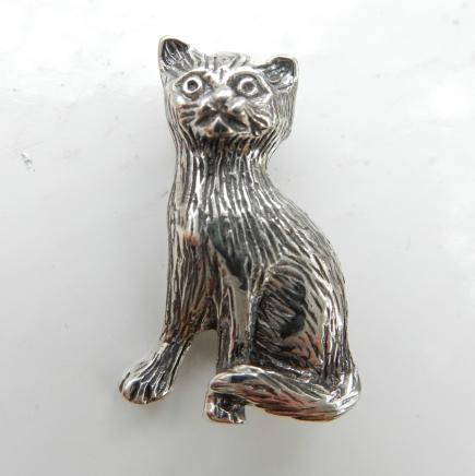 Silver Cat Pin 