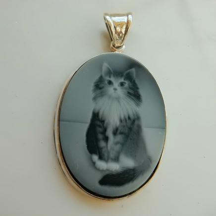 Solid Silver Carved Tabby Cat Pendant