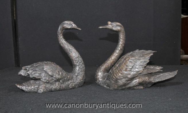 Pair Bronze English Swans Royal Swan Birds Statue