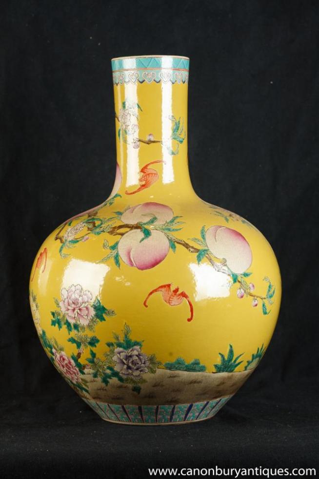 Single Chinese Yellow Porcelain Vase Bulbous Urn Guangxu