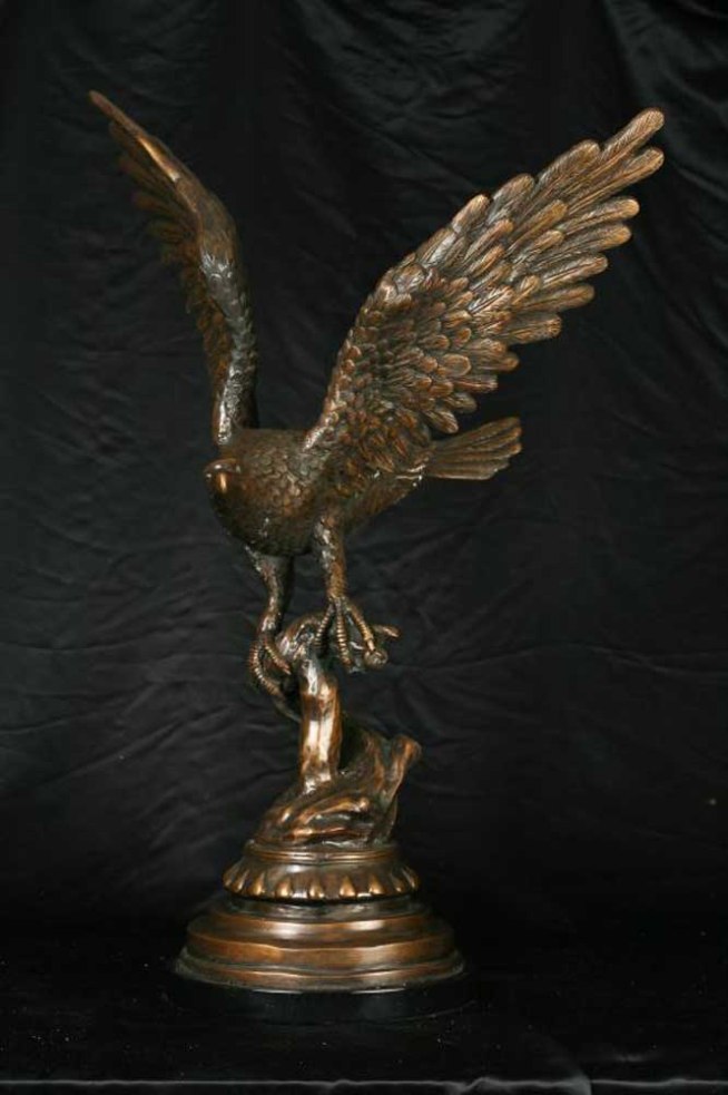Bronze American Eagle Statue Casting Birds Prey