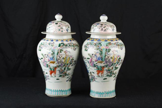 Pair Chinese Qianlong Porcelain Temple Jars Ginger Urns Vases
