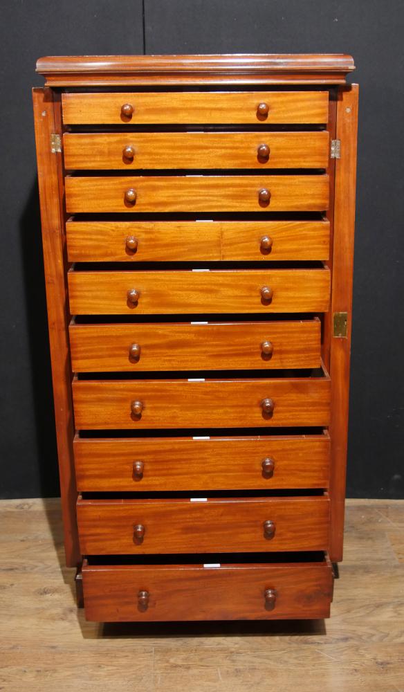 Antique Victorian Wellington Chest Mahogany Campaign Furniture