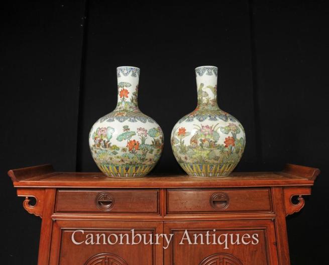 Pair Chinese Famille Vert Ceramic Vases Urns Shangping Porcelain