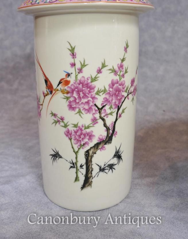 Single Chinese Famille Rose Porcelain Rose Vase Reticulated