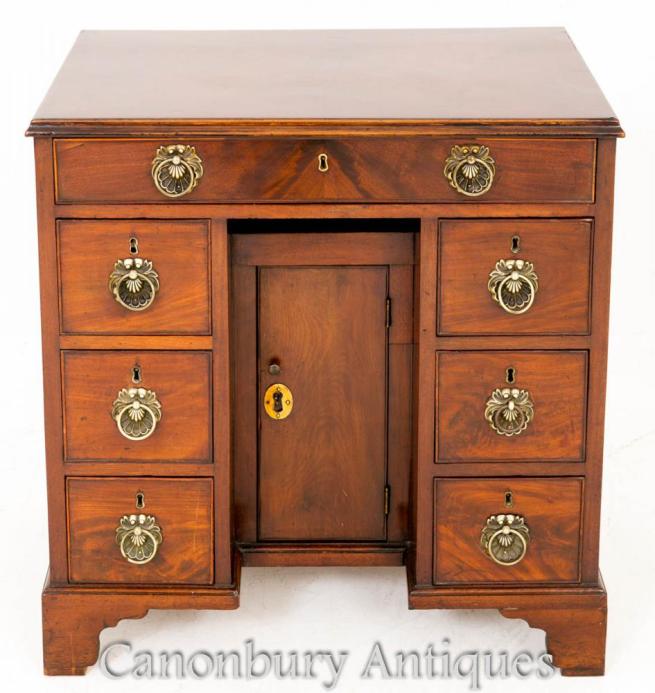 18th Century Georgian Mahogany Knee Hole Desk
