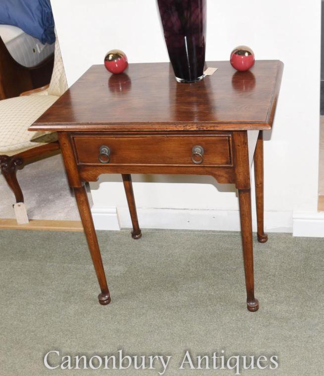 Oak Pad Foot Queen Anne Side Table