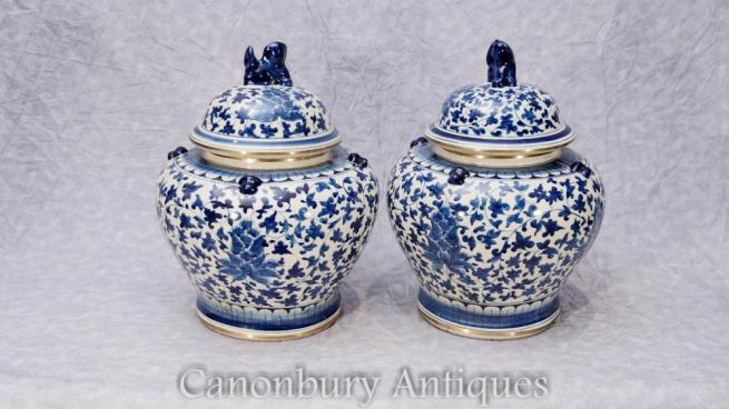 Pair Chinese Blue and White Porcelain Lidded Urns Pots Vases Kangxi