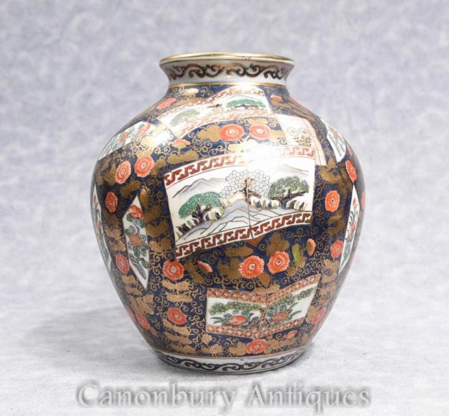 Single Japanese Imari Porcelain Vase Urn
