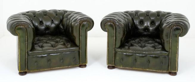 Pair Antique Leather Deep Button Arm Chairs Club Chairs Deco