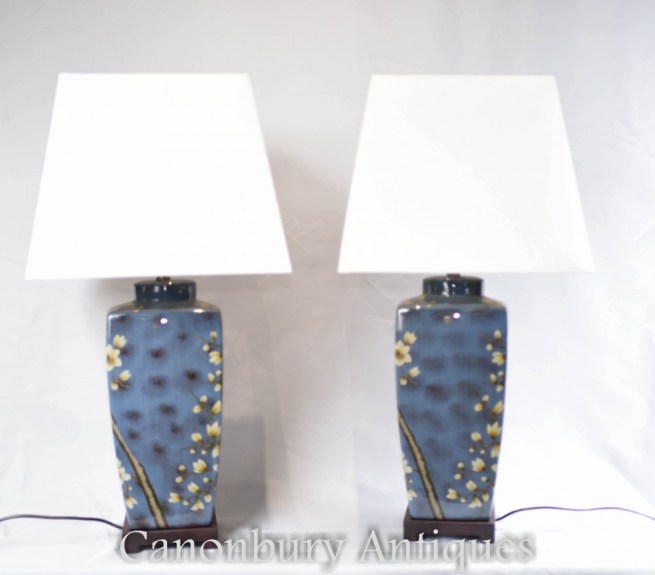 Pair Chinese Porcelain Urns Table Lamps Lighting